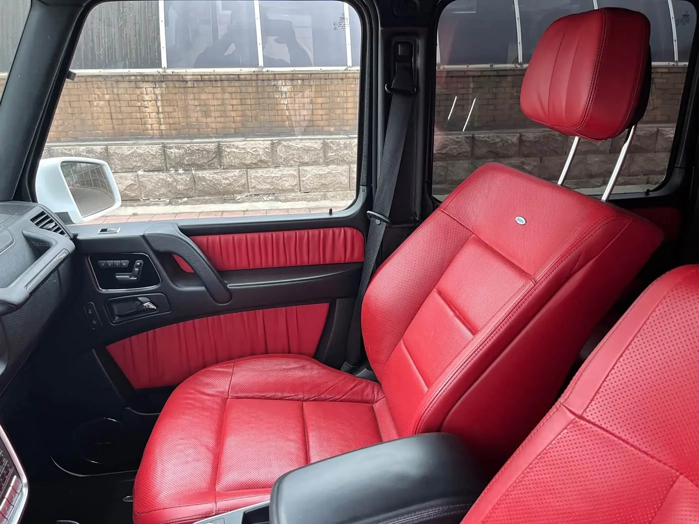 Mercedes-Benz G-Class AMG 2015 — Фото 10/20
