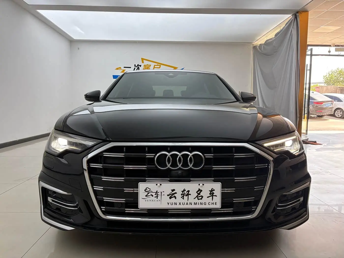 Audi A6L 2024 — Photo 2/20
