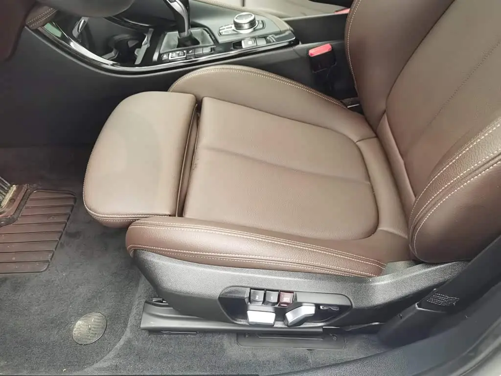 BMW X2 2022 — Фото 20/20