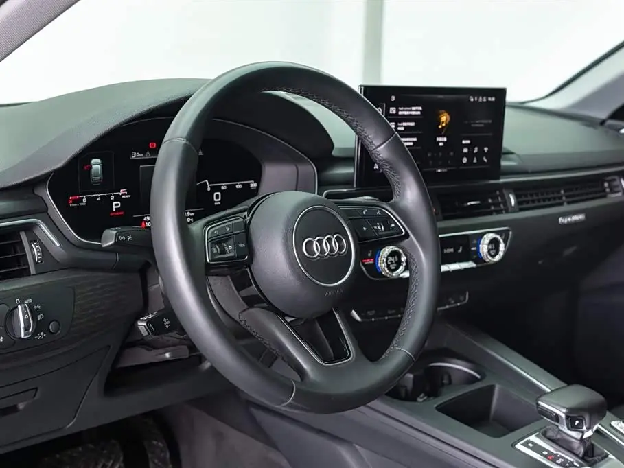 Audi A4 2021 — Photo 17/20