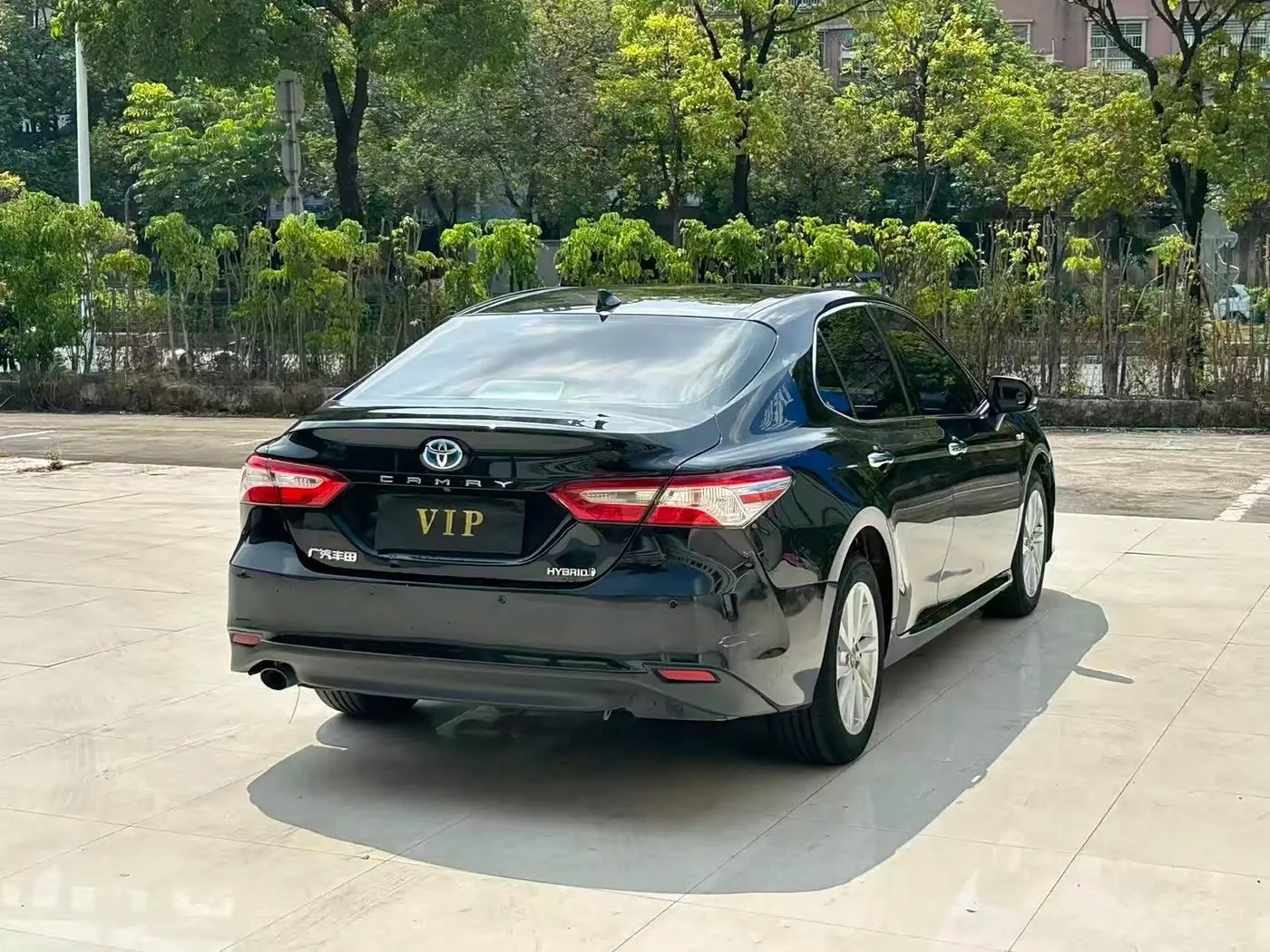 Toyota Camry 2021 — Photo 7/9