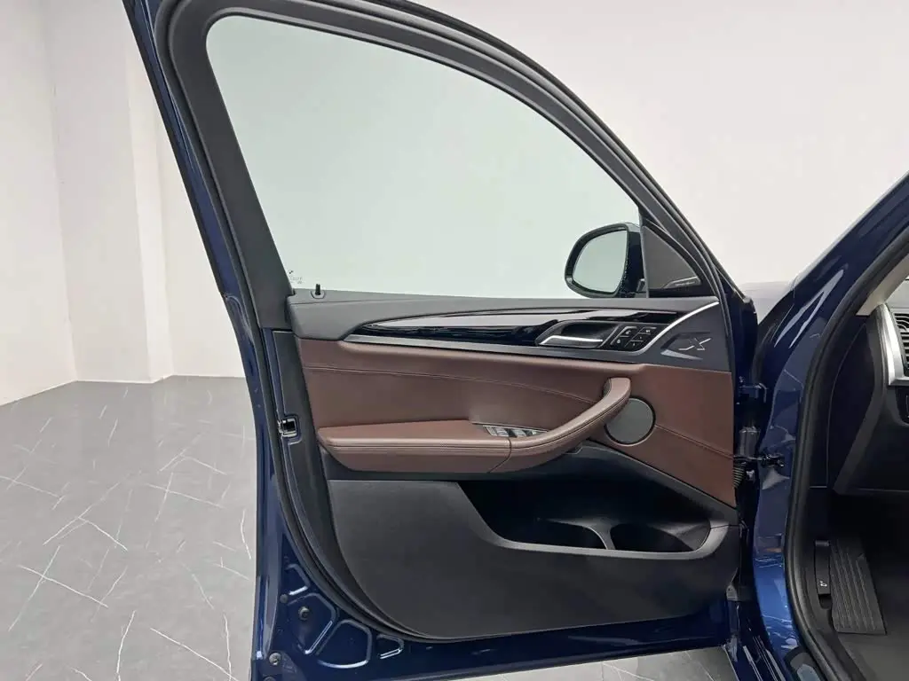 BMW X3 2020 — Фото 12/20