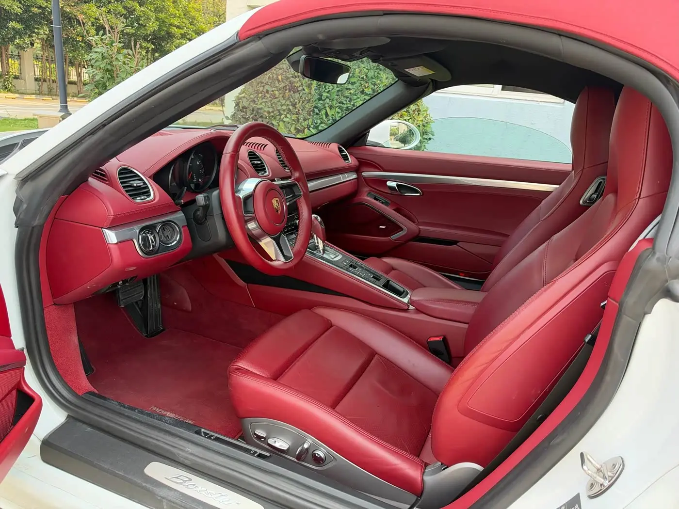 Porsche 718 2018 — Photo 9/20