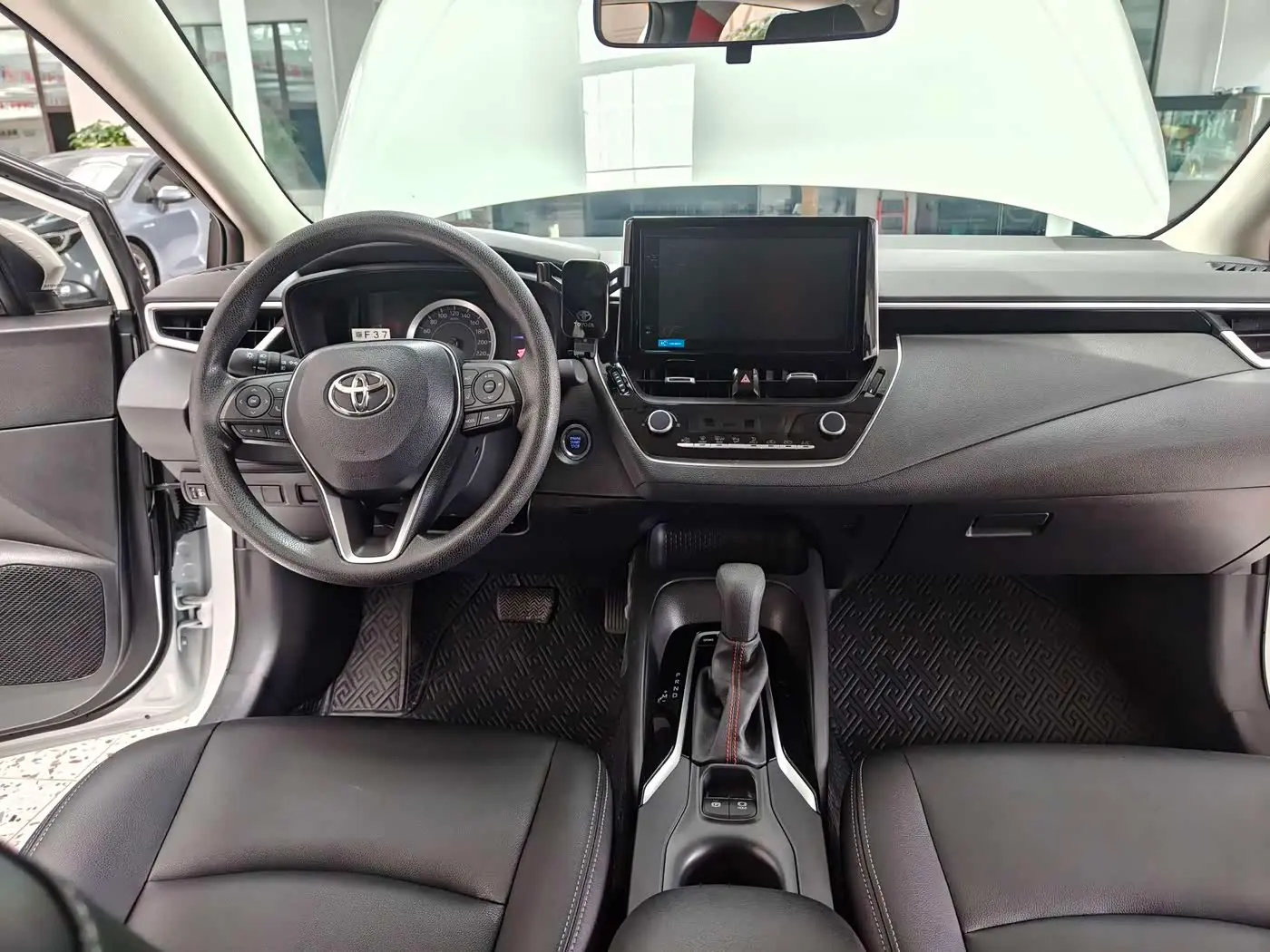 Toyota Corolla 2022 — Photo 11/20