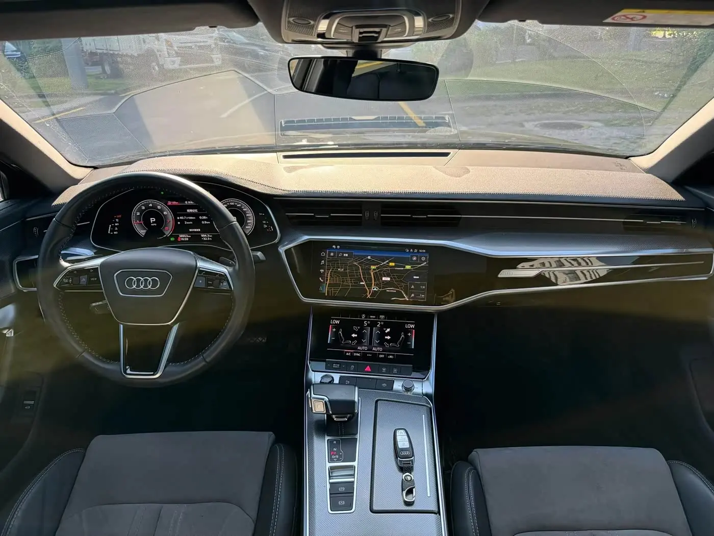 Audi A6L 2021 — Photo 5/9