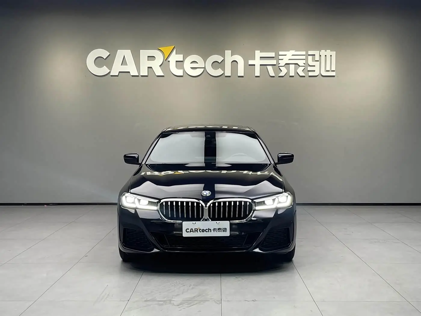BMW 5 Series 2022 — Photo 2/20