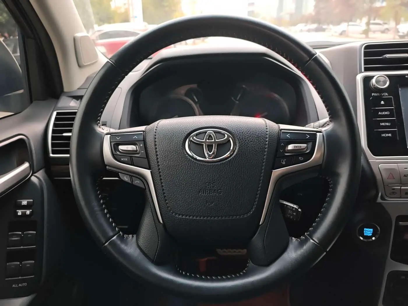 Toyota Prado 2020 — Фото 12/15