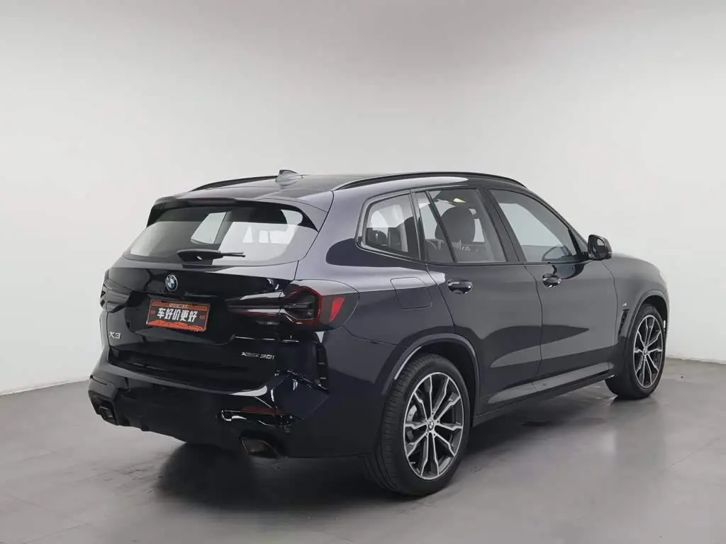 BMW X3 2021 — Фото 2/20