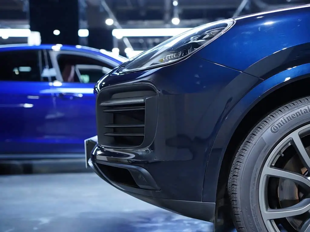 Porsche Cayenne 2022 — Фото 10/20