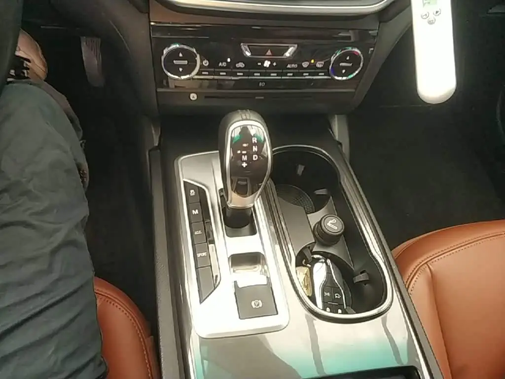 Maserati Ghibli 2016 — Photo 14/20