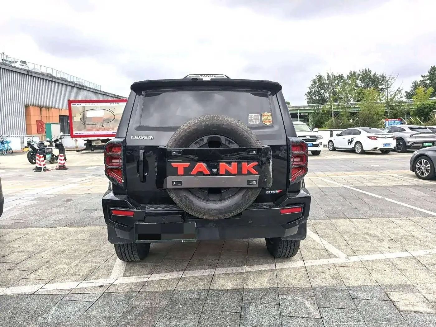 Tank 400 New Energy 2024 — Photo 7/7