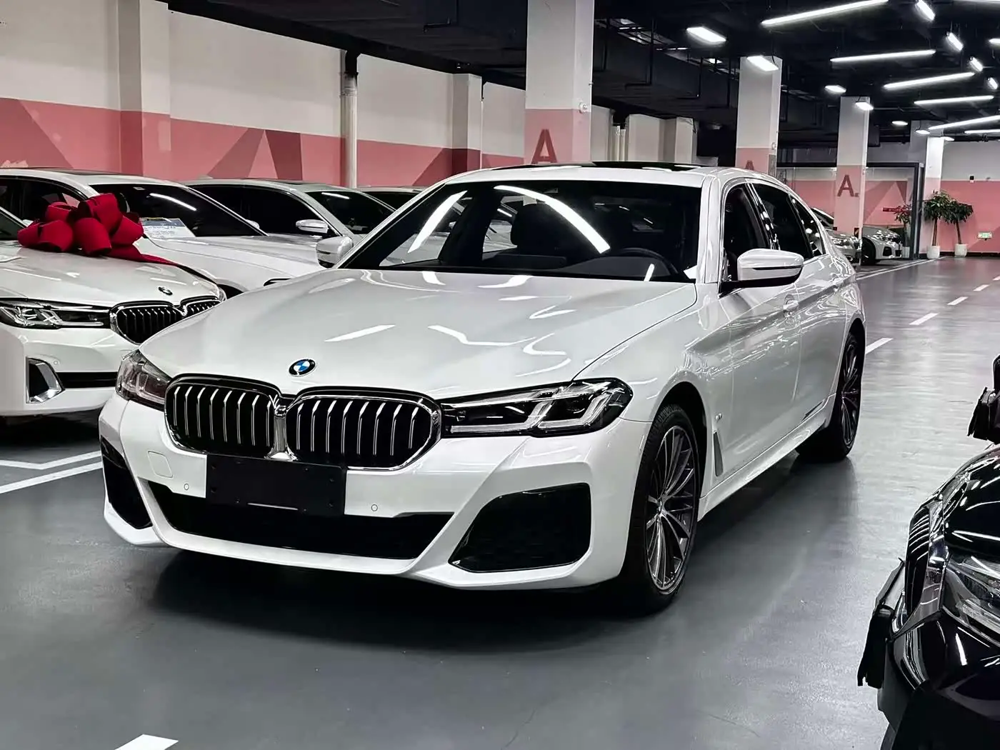 BMW 5 Series, 2023