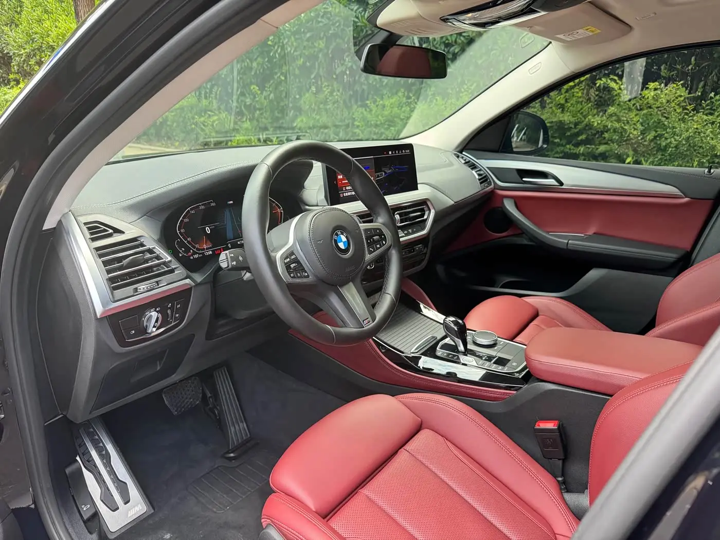 BMW X4 2022 — Photo 6/15