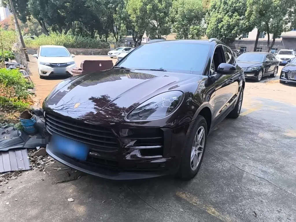Porsche Macan 2019 — Photo 2/20