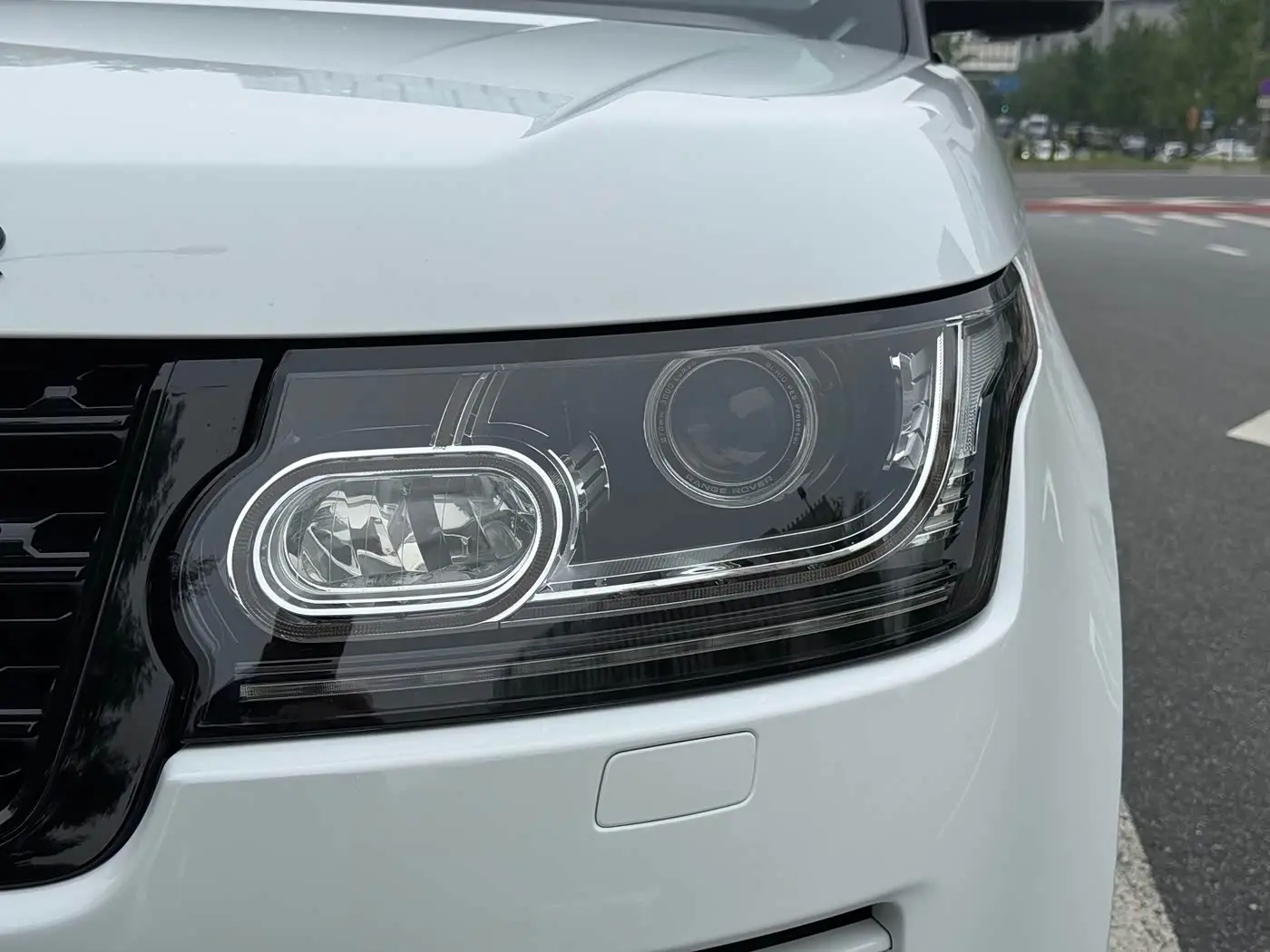 Land Rover Range Rover 2018 — Photo 8/20
