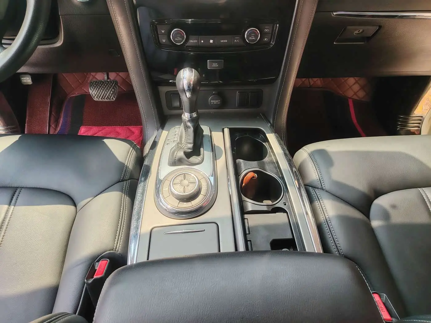 Nissan Patrol 2018 — Фото 16/20