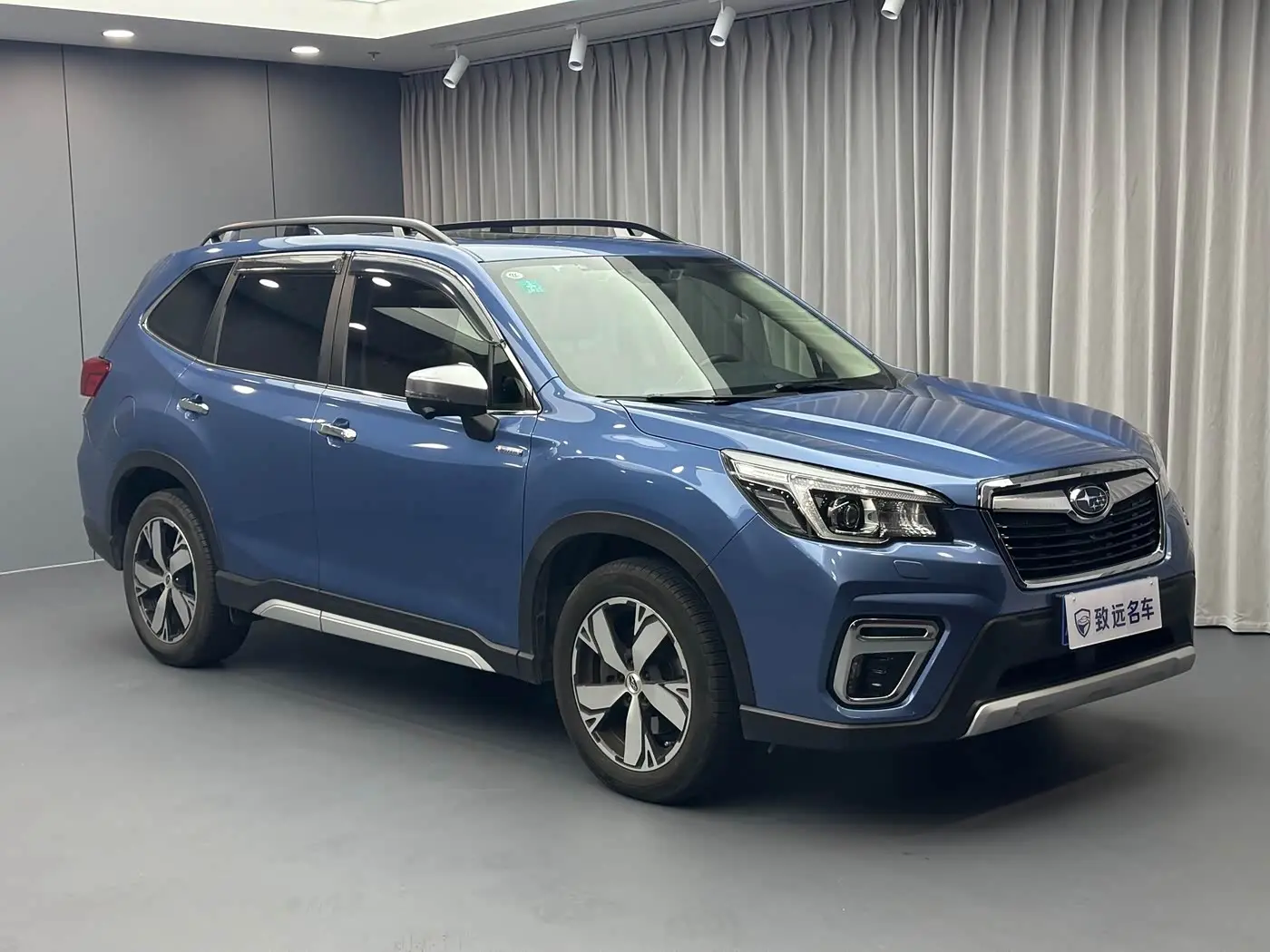 Subaru Forester 2019 — ფოტო 3/20