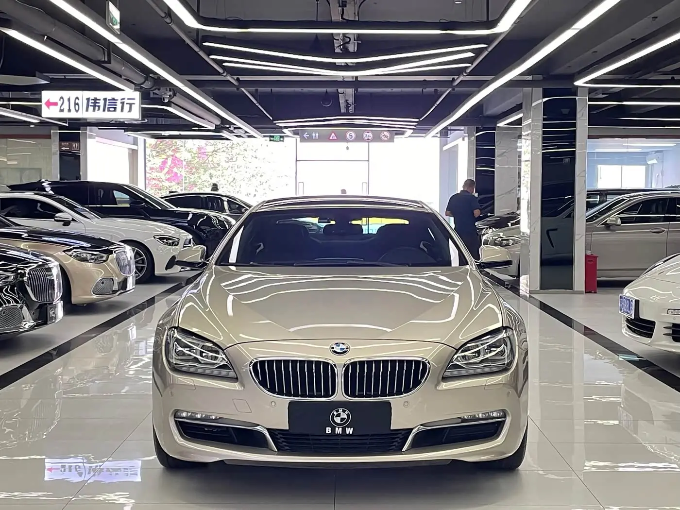 BMW 6 Series 2014 — Фото 2/20