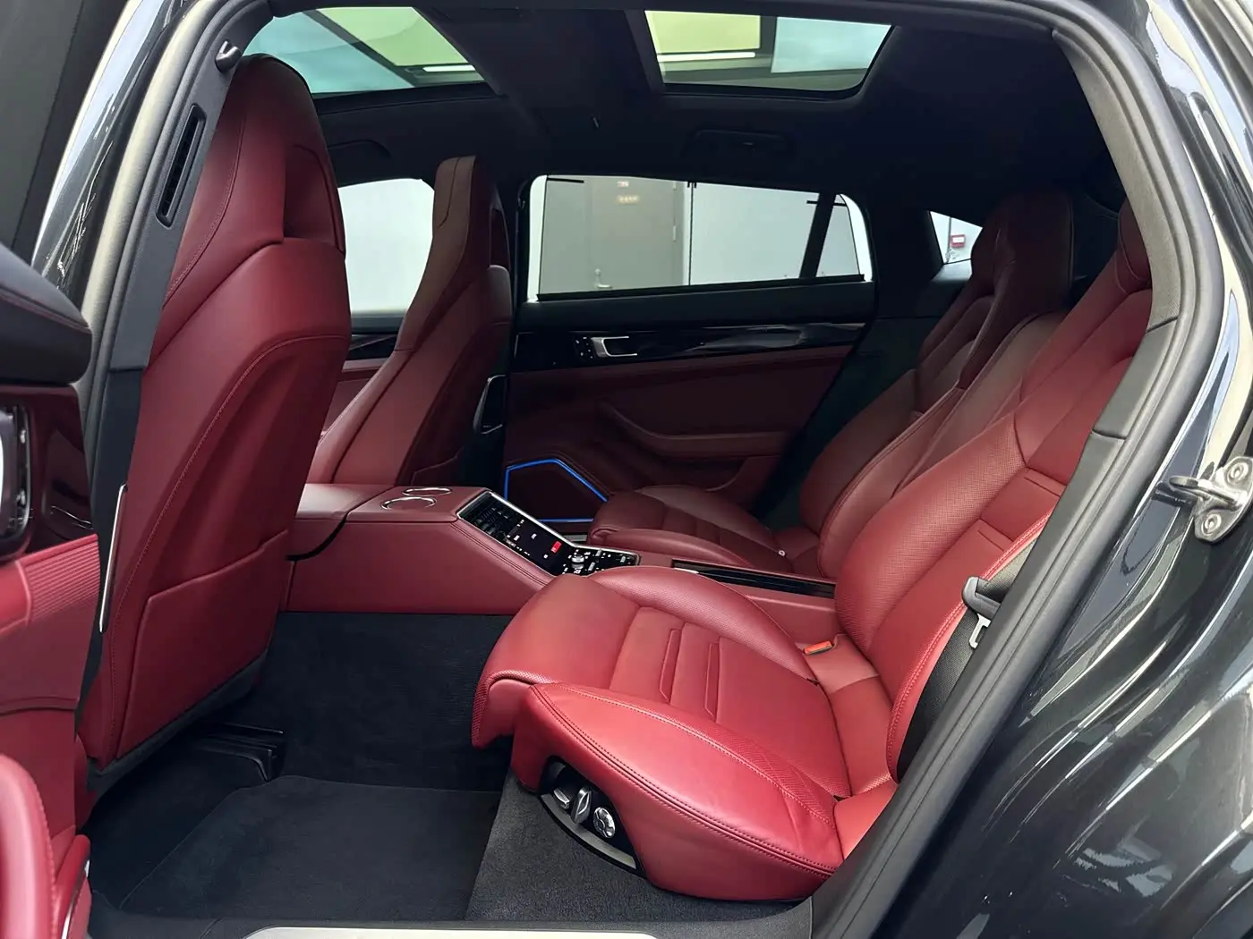Porsche Panamera 2019 — Şəkil 9/20