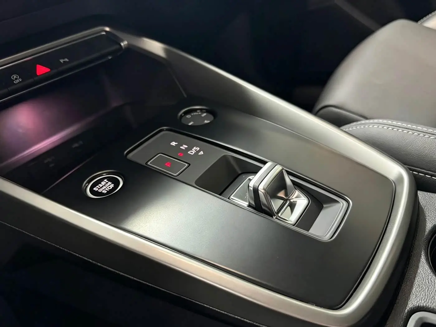 Audi A3 2023 — Photo 11/20