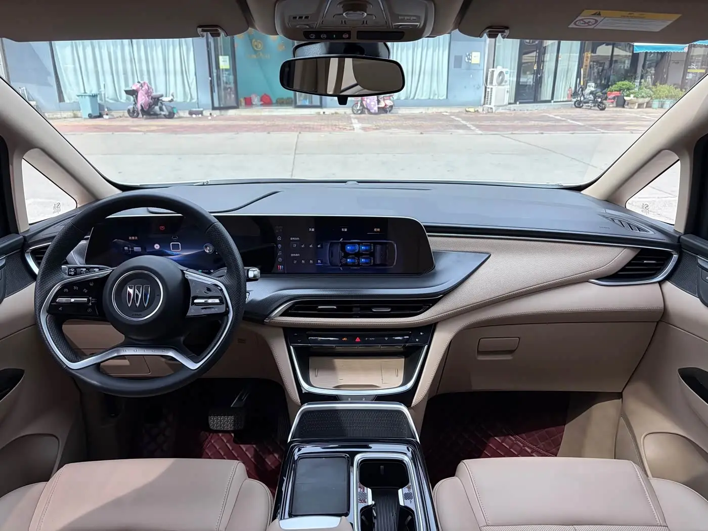 Buick GL8 New Energy 2025 — Photo 7/15