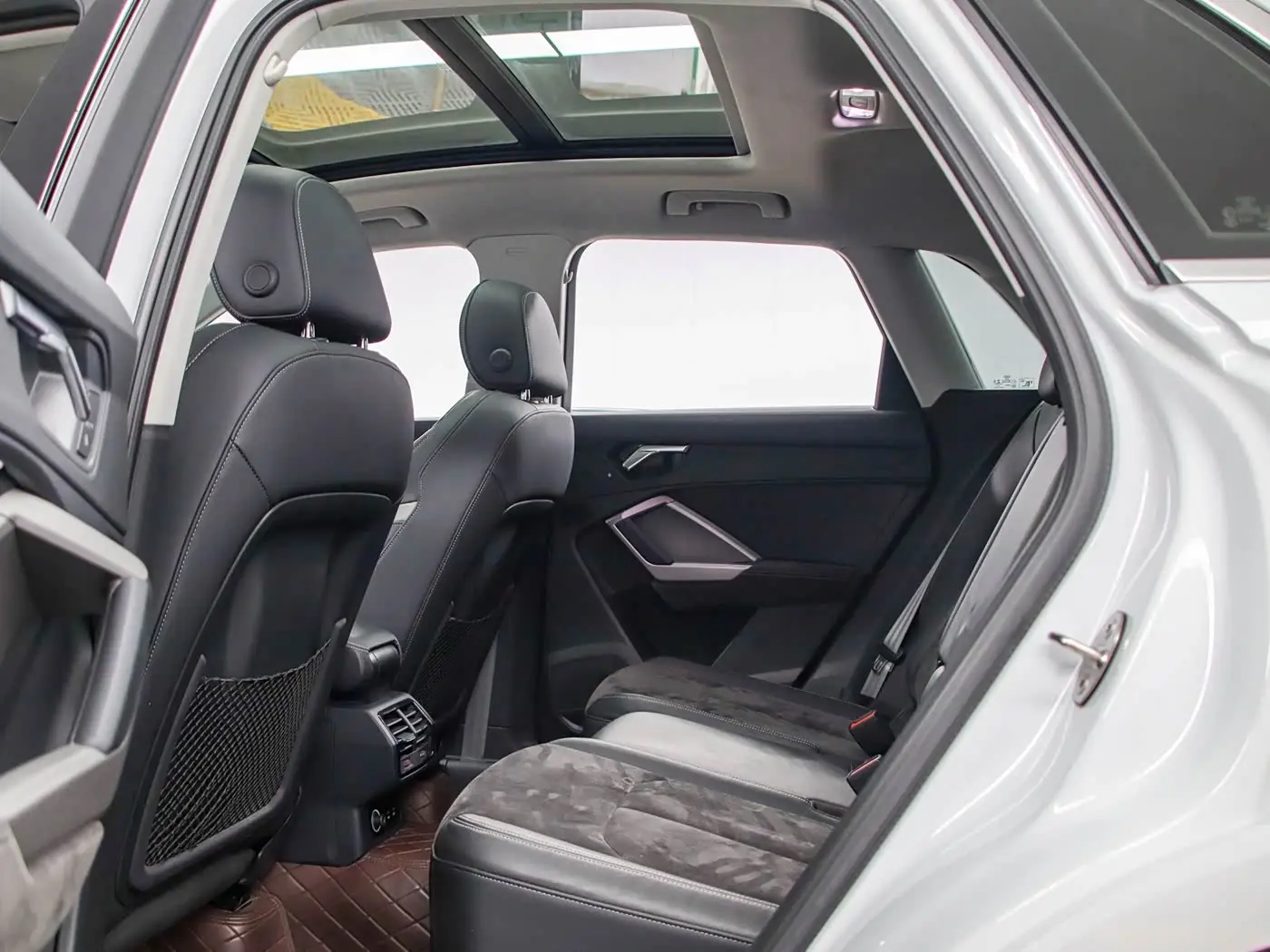 Audi Q3 2022 — Photo 16/20