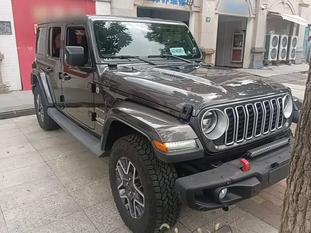 Jeep Wrangler 2025 — Фото 4/20