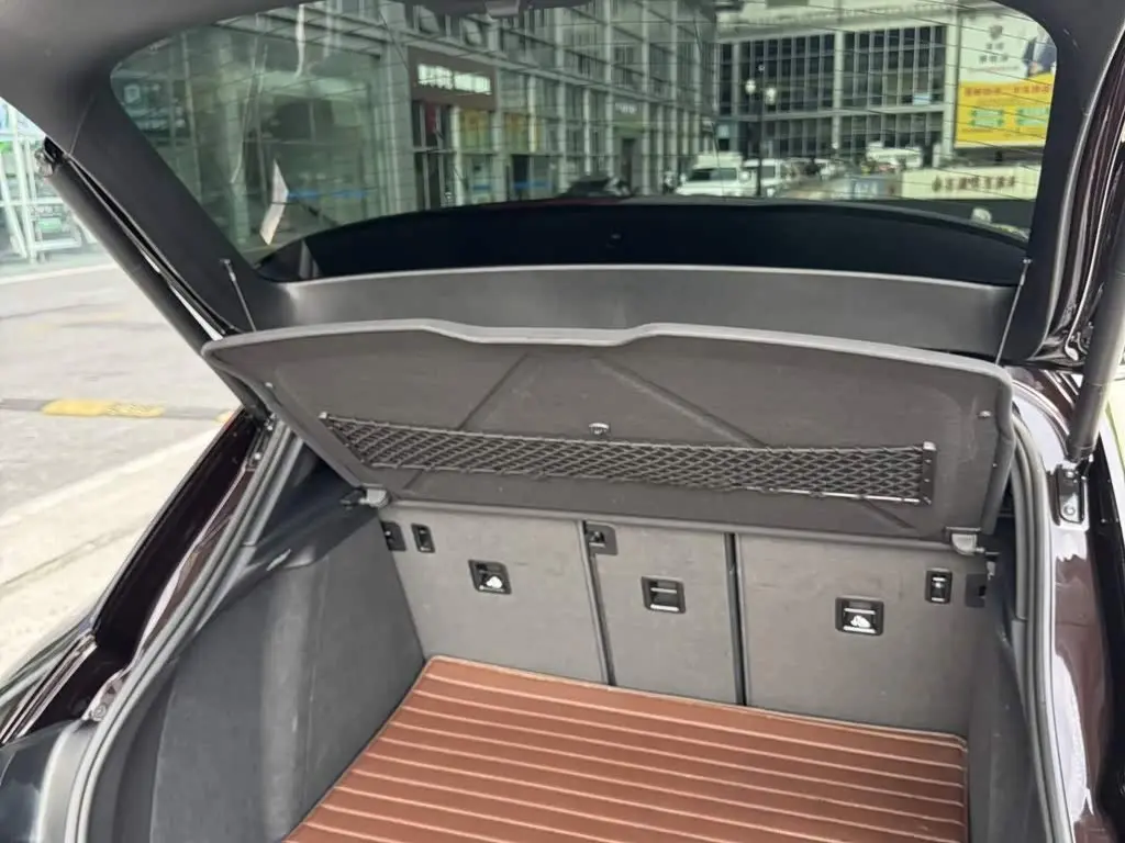 Porsche Macan 2019 — Photo 11/13
