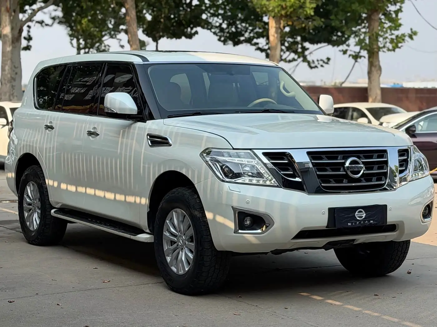 Nissan Patrol 2018 — Photo 3/15