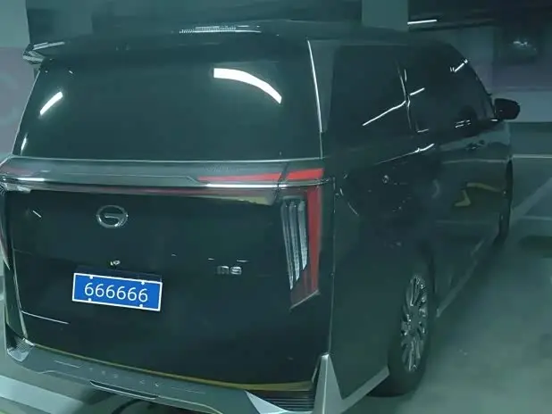 GAC Trumpchi Trumpchi M8 2025 — Photo 3/7