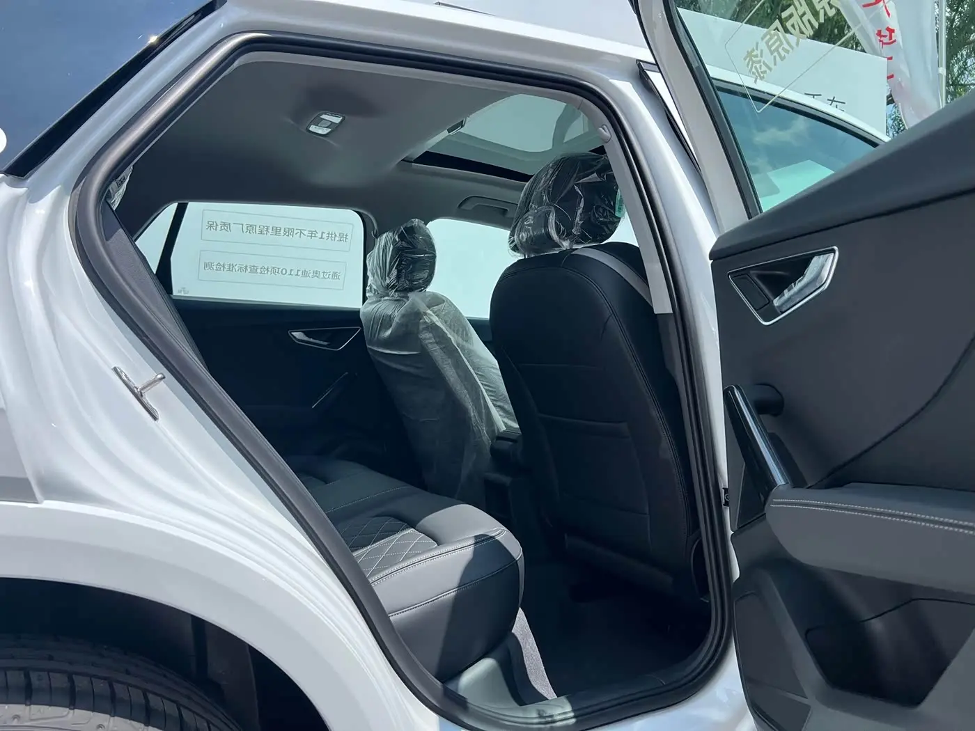 Audi Q2L 2026 — Photo 11/15