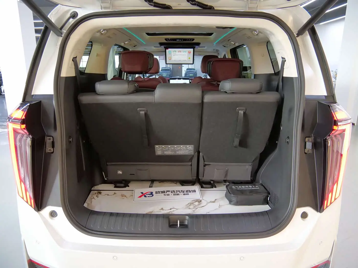 GAC Trumpchi Trumpchi E9 2024 — Фото 19/20