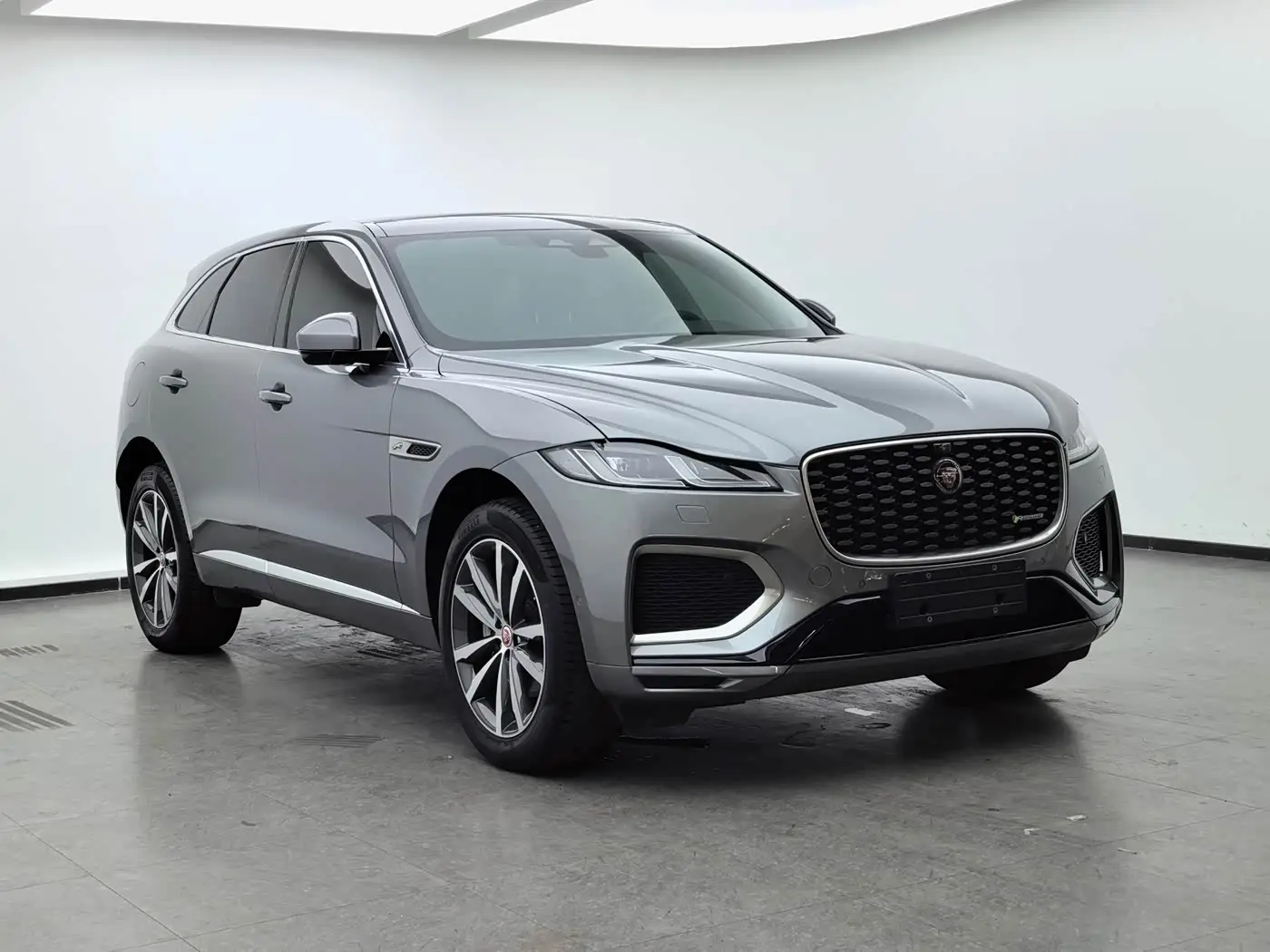 Jaguar F-PACE 2021 — ფოტო 3/20