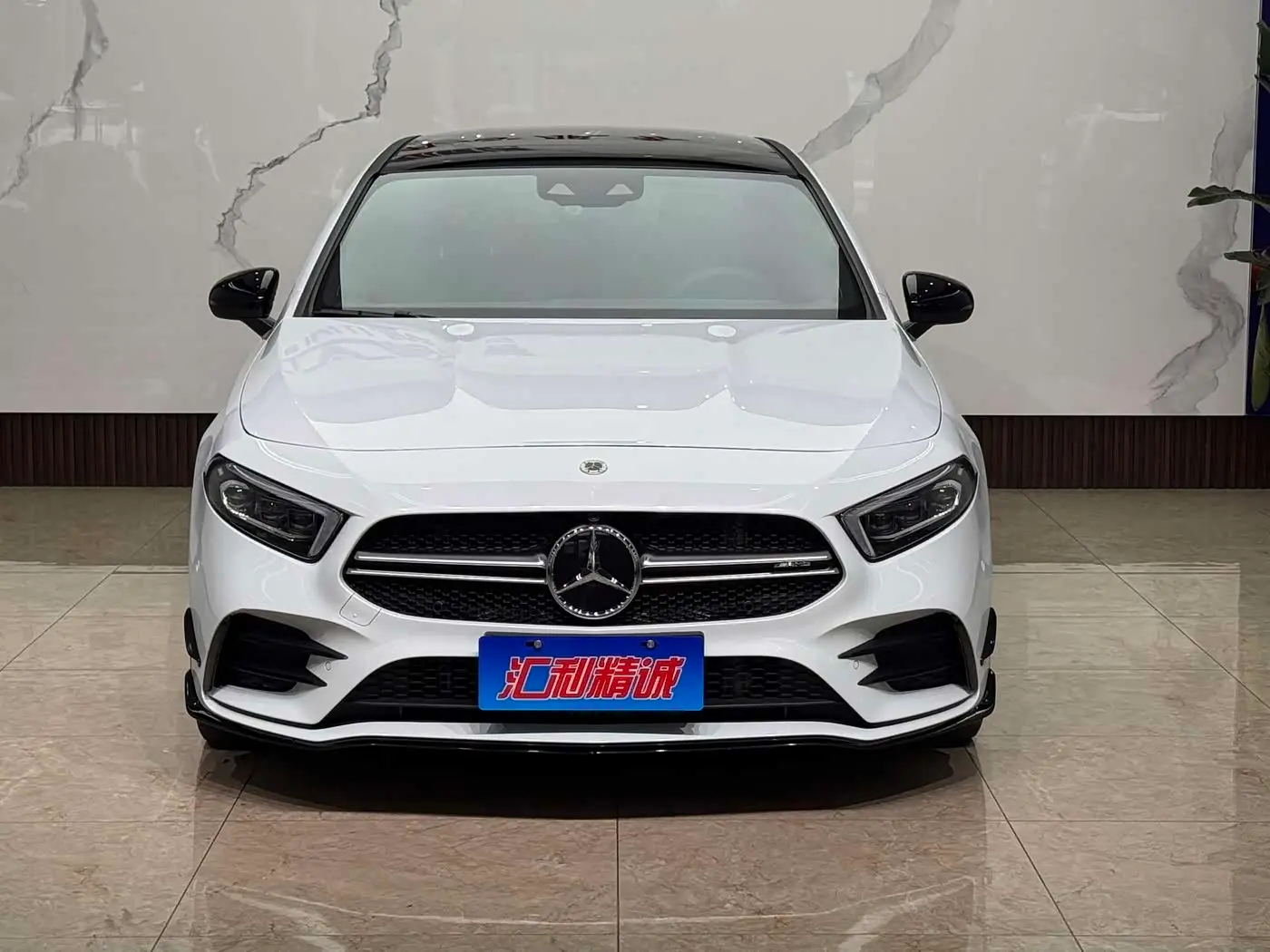 Mercedes-Benz A-Class AMG 2021 — Фото 2/20