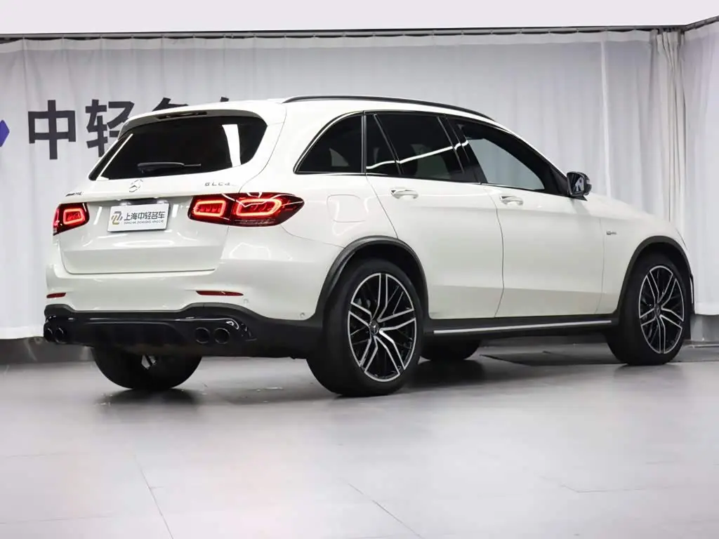 Mercedes-Benz GLC AMG 2021 — Фото 3/20