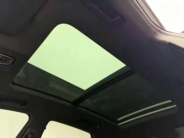 Audi Q5L 2024 — Şəkil 12/17