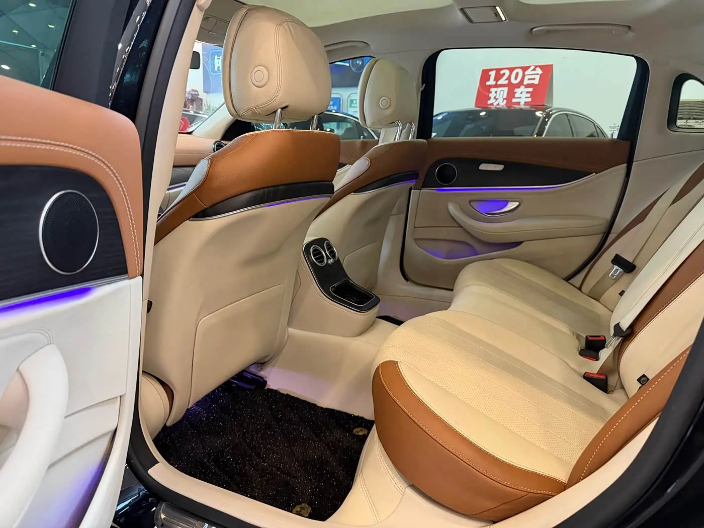 Mercedes-Benz E-Class 2022 — ფოტო 12/20