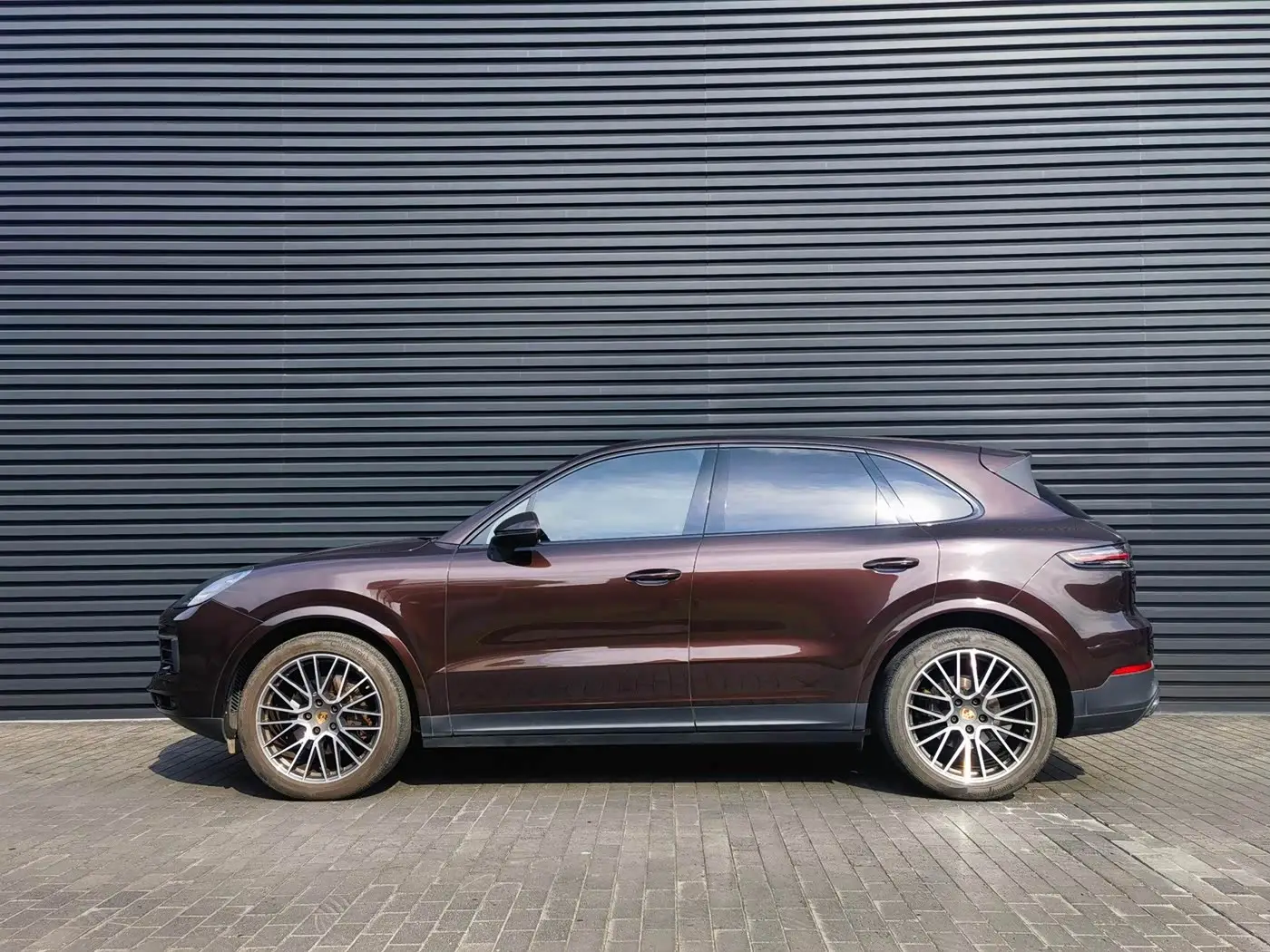 Porsche Cayenne 2022 — Şəkil 1/11