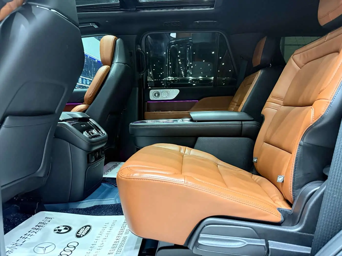 Lincoln Navigator 2022 — Photo 16/20