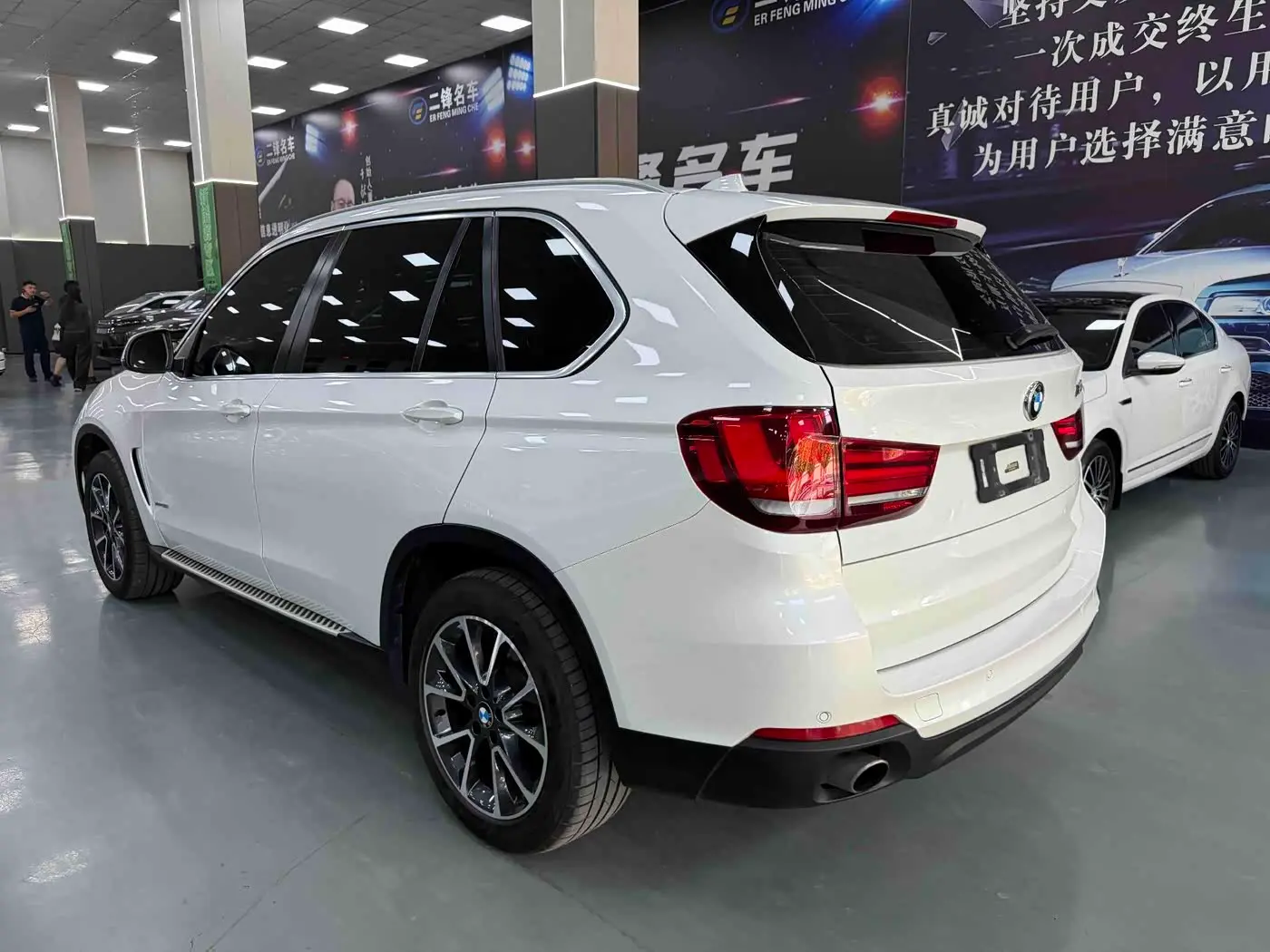 BMW X5 2015 — Фото 6/12