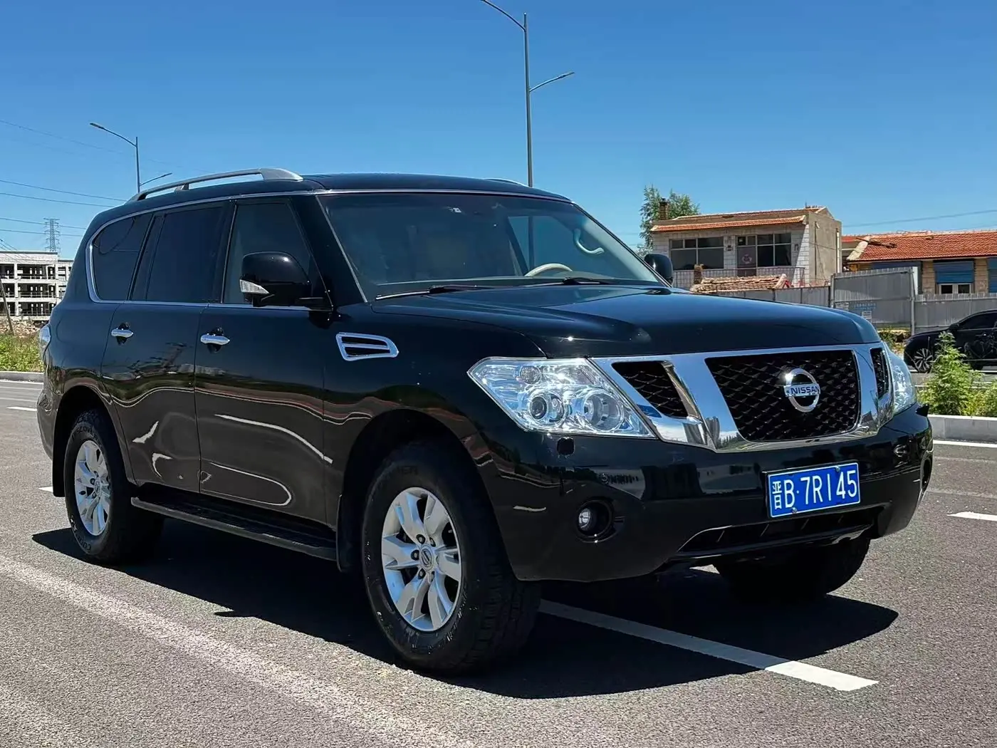 Nissan Patrol 2015 — Photo 3/10