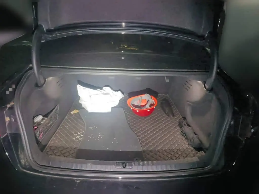 Audi A6L 2024 — Photo 10/20
