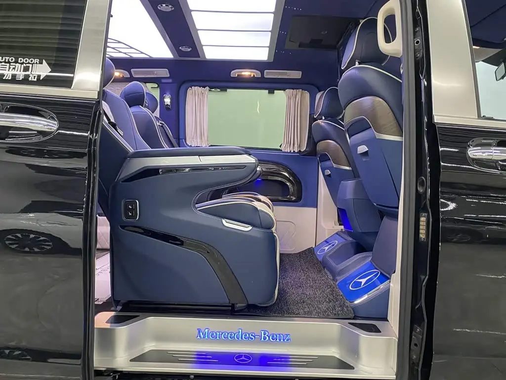 Mercedes-Benz Vito 2022 — Photo 6/20