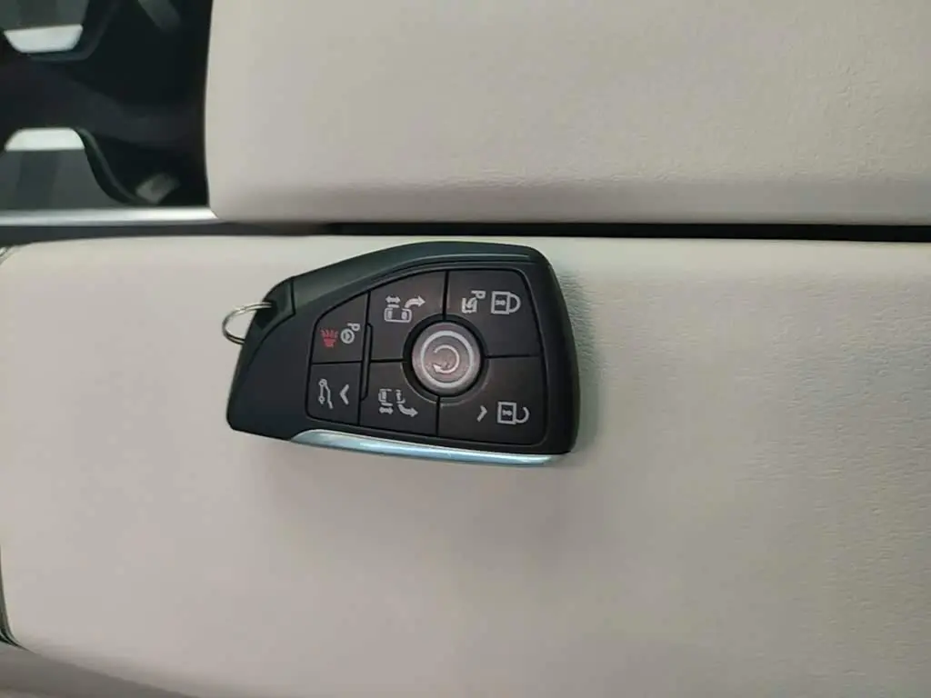 Buick Century 2024 — Photo 9/20