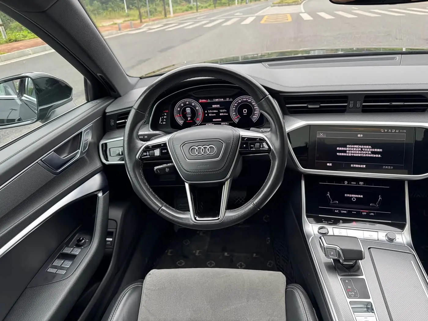 Audi A6L 2024 — Фото 13/16