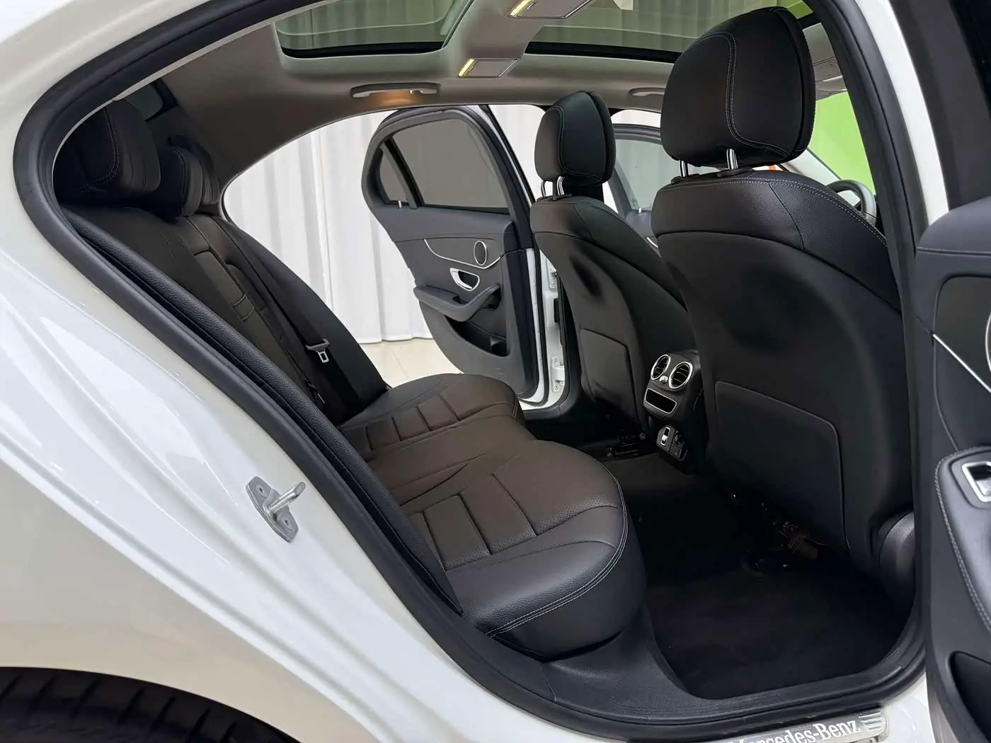 Mercedes-Benz C-Class 2021 — Фото 6/18