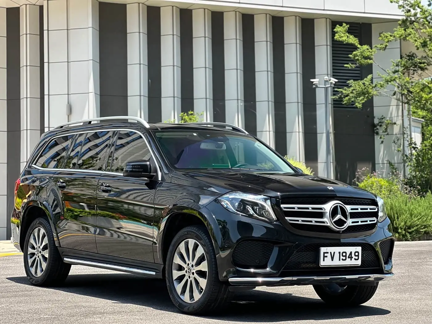 Mercedes-Benz GLS 2019 — Photo 5/20