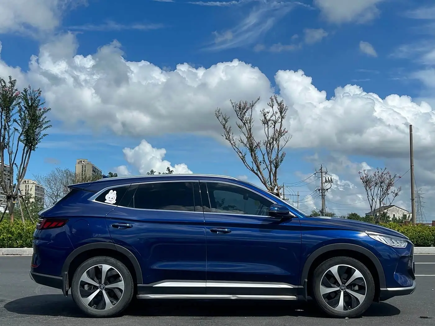 BYD Song PLUS PHEV 2023 — Photo 5/18