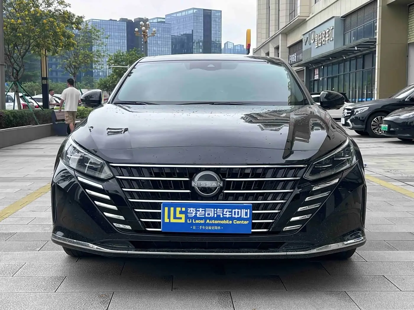 Nissan Teana 2023 — Photo 2/8