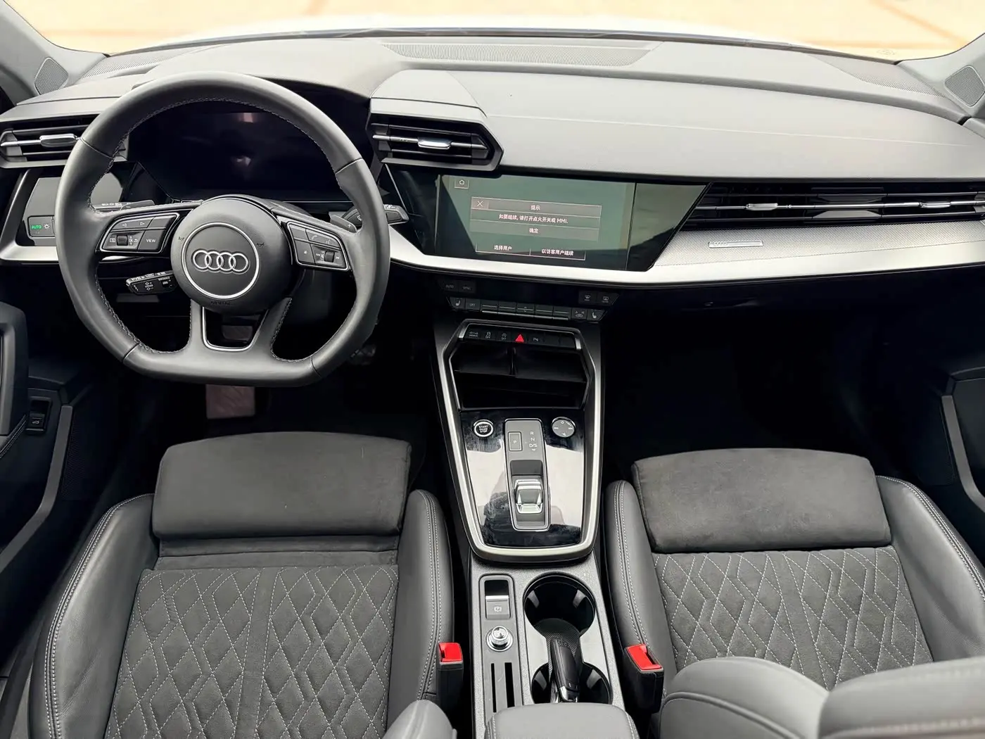 Audi A3 2023 — Photo 9/13